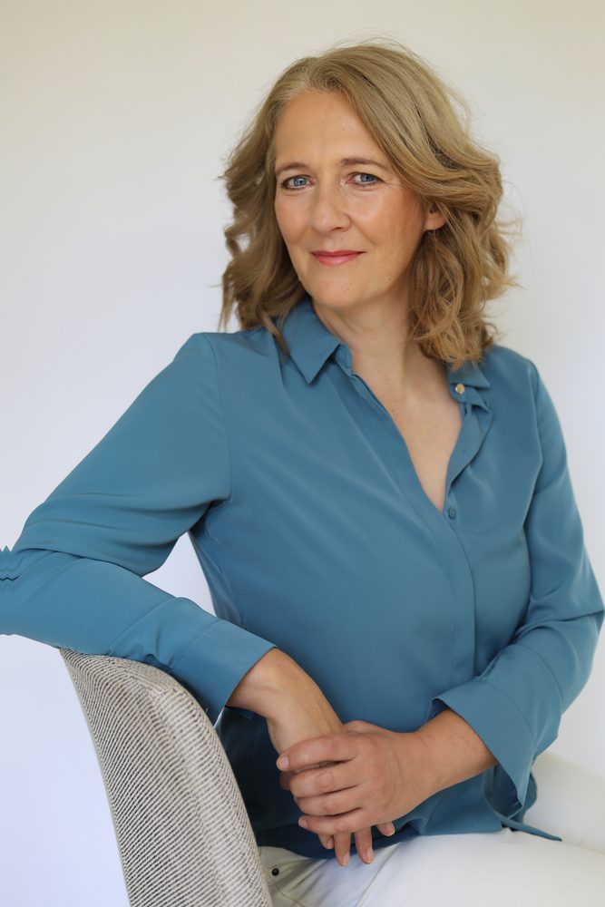 Michaela Schächner, Portraitfoto Hochformat